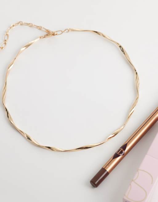 ASOS DESIGN twisted torque choker in gold tone, 2 of 4