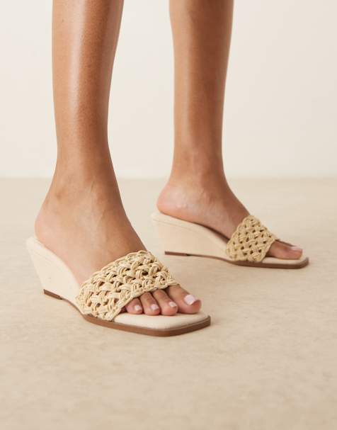 ASOS DESIGN – Twix – Plecione szarobeżowe klapki na koturnie - view 1