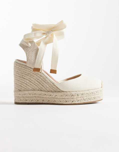 ASOS DESIGN – Tyra – Koturny w naturalnym lnianym kolorze z odznaczonymi noskami - view 1