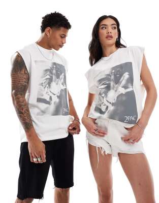 ASOS DESIGN - Übergroßes Unisex-Trägertop in gebrochenem Weiß mit Tupac-Grafikdrucken