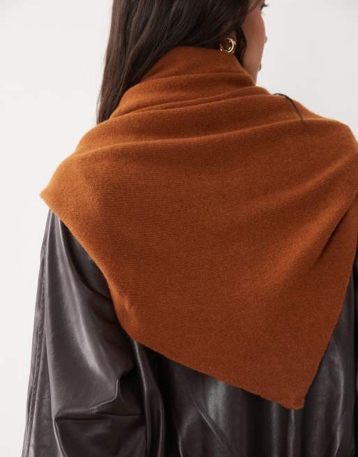 ASOS DESIGN uld ekstra stor trekant i tabacco, 2 af 3