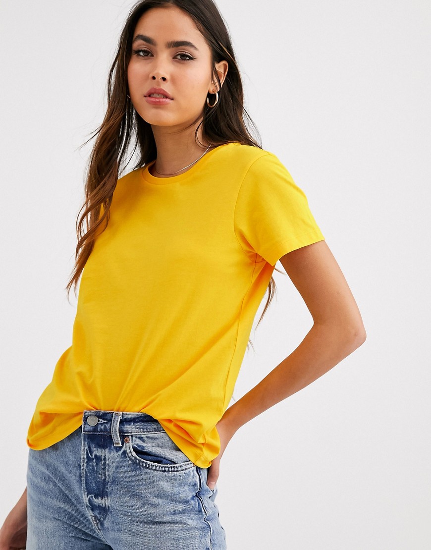 ASOS DESIGN - Ultiem T-shirt met ronde hals van organisch katoen in geel