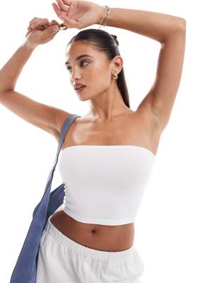 Geschikt Verplicht Inspecteur ASOS DESIGN - Ultimate - Bandeau crop top van katoen in wit - WHITE | ASOS