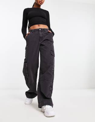 ASOS DESIGN – Ultimate – Bleksvarta jeans i cargostil - view 1