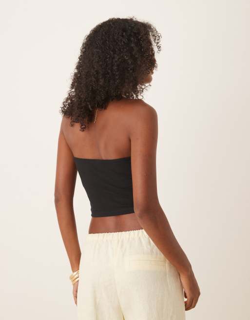ASOS DESIGN ultimate cropped bandeau in black, 3 of 4