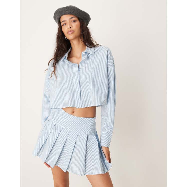 206488058-1-bluestripe?$n_750w