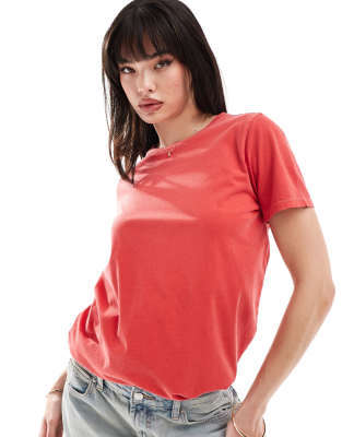 ASOS DESIGN - Ultimate - Rotes T-Shirt mit Rundhalsausschnitt