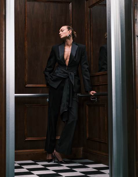 ASOS DESIGN ultimate sculpted tux suit in black - view 1