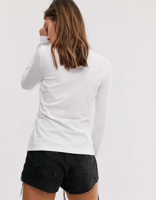 Only wide neck 3/4 sleeve top in white