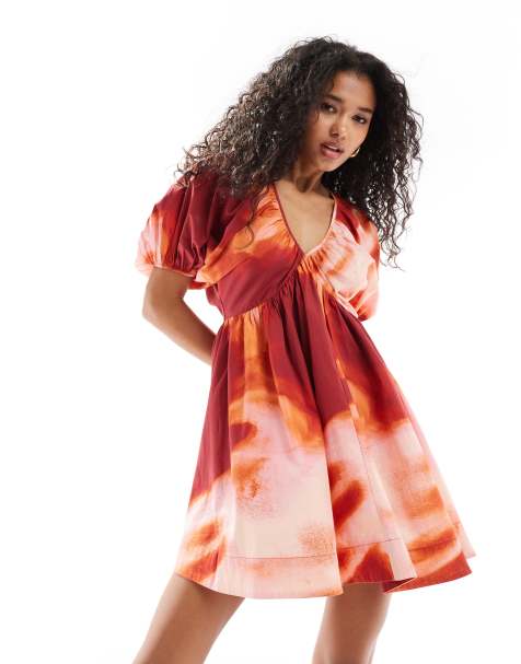 ASOS DESIGN - Ultimate - Smock-minikjole med pufærmer og V-hals i sløret print - view 1