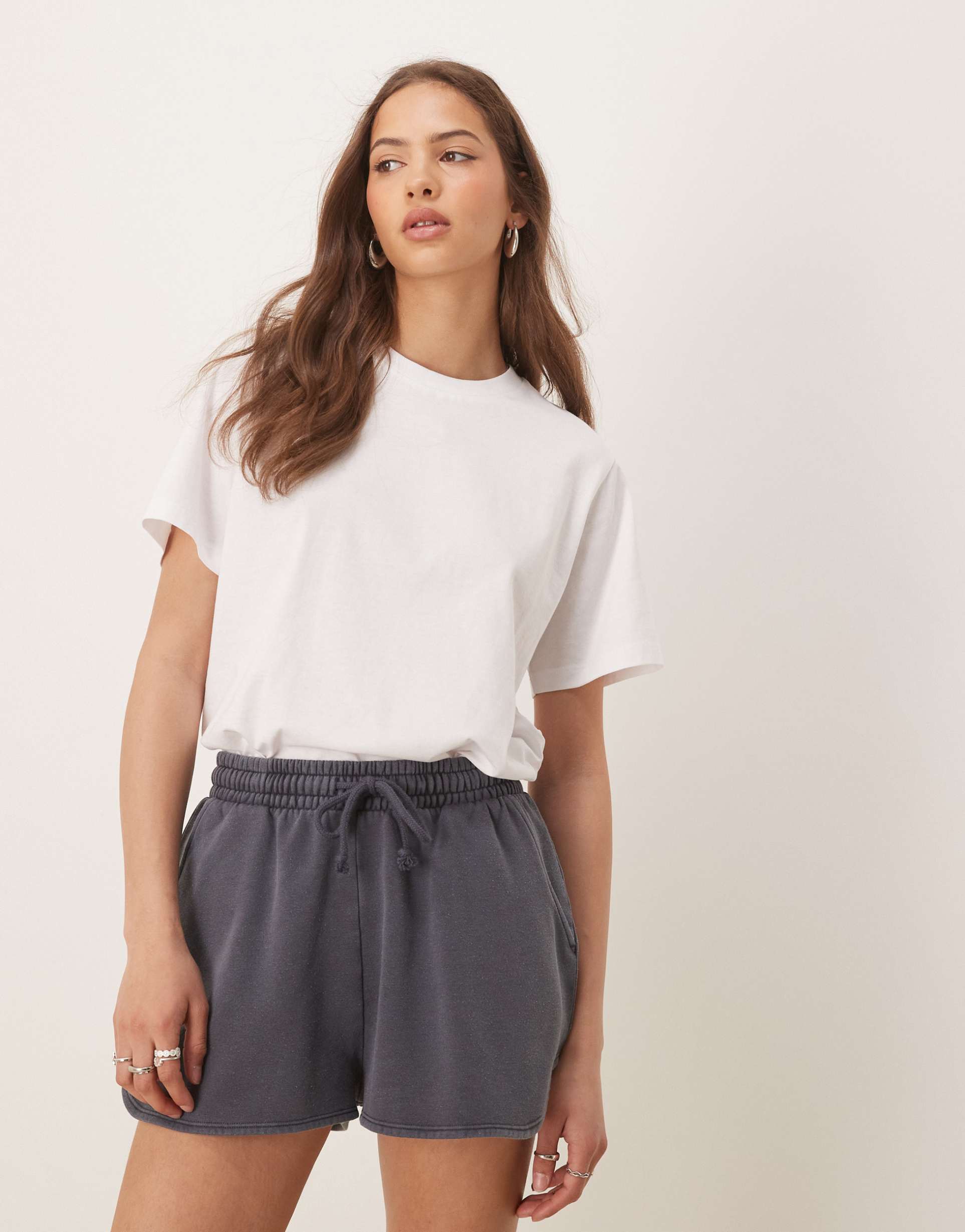 asos design ultimate t-shirt with crew neck in white