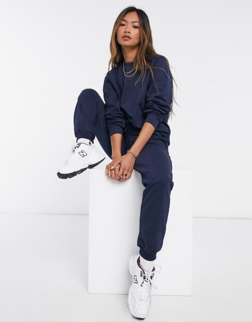 ASOS DESIGN - Ultimate - Træningadragt med sweatshirt/joggingbukser med bindebånd i bomuld - NAVY