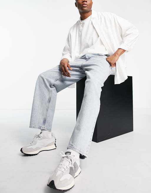 ASOS DESIGN ultra baggy jeans in vintage light blue wash, 4 of 4