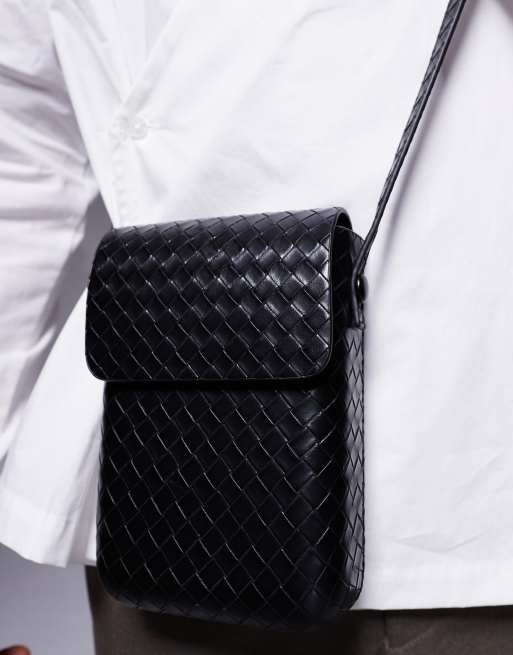 ASOS DESIGN – Umhängetasche aus Kunstleder in Schwarz mit