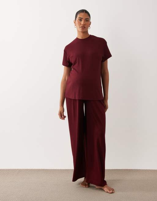 ASOS DESIGN Umstands-Loungewear-Ripp-T-Shirt in Oversize mit Seitenschlitz in Burgunderrot, 2 von 4