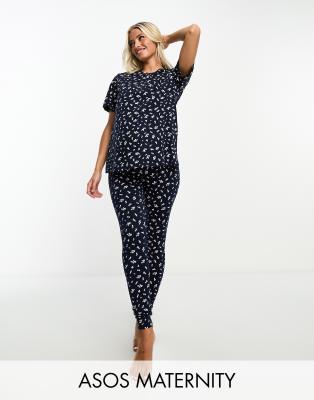 ASOS DESIGN - Umstandsmode - Exklusives Pyjama-Set in Marineblau aus Still-T-Shirt und Leggings mit Blümchenmuster