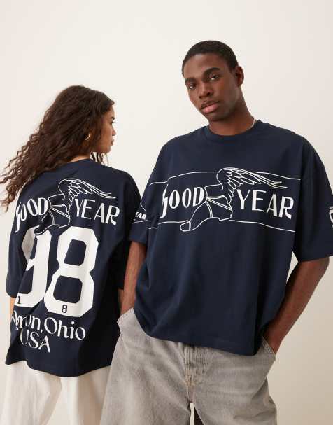 ASOS DESIGN - Uniseks oversized Goodyear-T-shirt in marineblauw - view 1