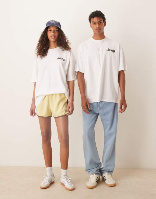 ASOS DESIGN - Uniseks oversized T-shirt met gelicentieerde Jeep-prints in wit, 2 van 4