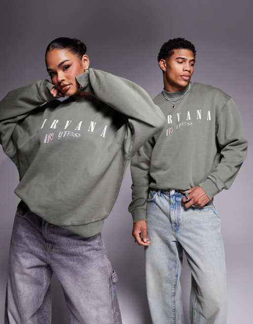 ASOS DESIGN - Unisex - Afslappet sweatshirt med firkantet pasform og Nirvana-print i khakigrøn vask, 4 af 4