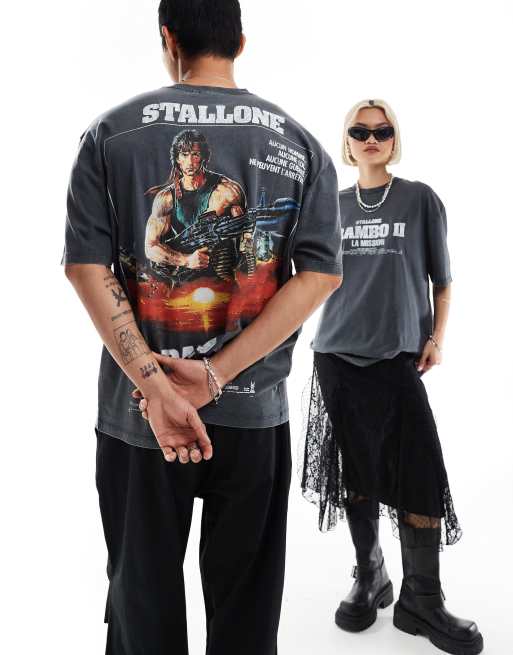ASOS DESIGN Unisex – Czarny T-shirt oversize z licencjonowaną grafiką z motywem Rambo II i efektem sprania