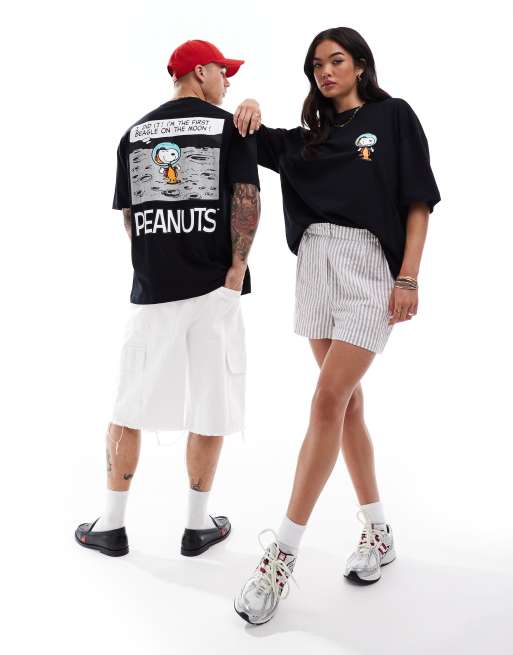 ASOS DESIGN Unisex – Czarny T-shirt oversize z licencjonowanym nadrukiem z motywem Snoopy'ego