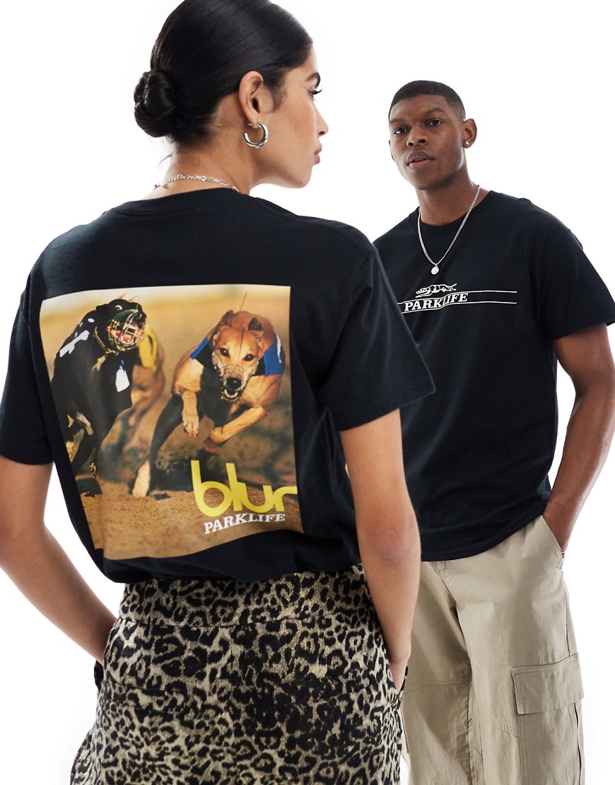 unisex graphic band tee in black with Blur prints