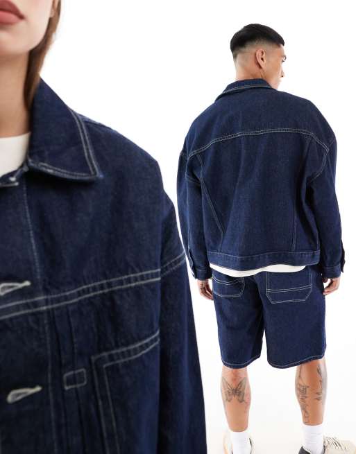 ASOS DESIGN – Unisex-Jeansjacke in blauer Rinse-Waschung mit Kontrastnähten in Oversize-Passform, 4 von 4