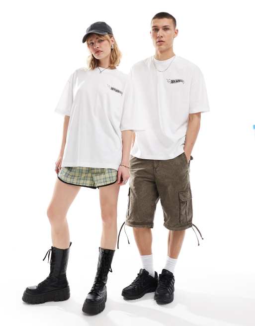 ASOS DESIGN unisex oversized licence t-shirt with Hot Wheels graphic prints in white, 2 of 4