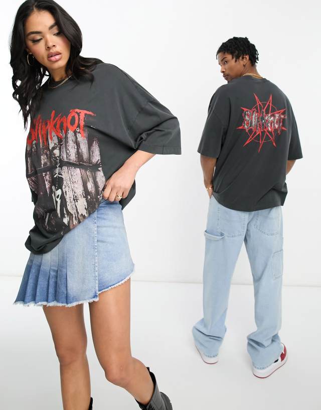 ASOS DESIGN - unisex oversized license t-shirt with slipknot prints in washed black - black