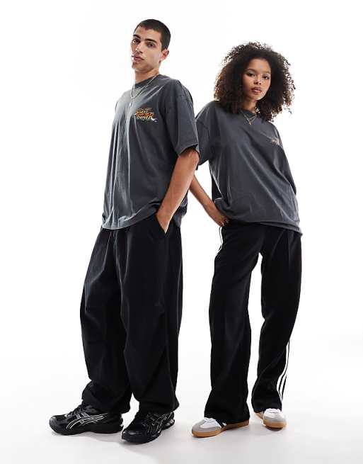ASOS DESIGN unisex oversized licensed t-shirt with Street ASOS DESIGN unisex oversized licensed t-shirt with Street