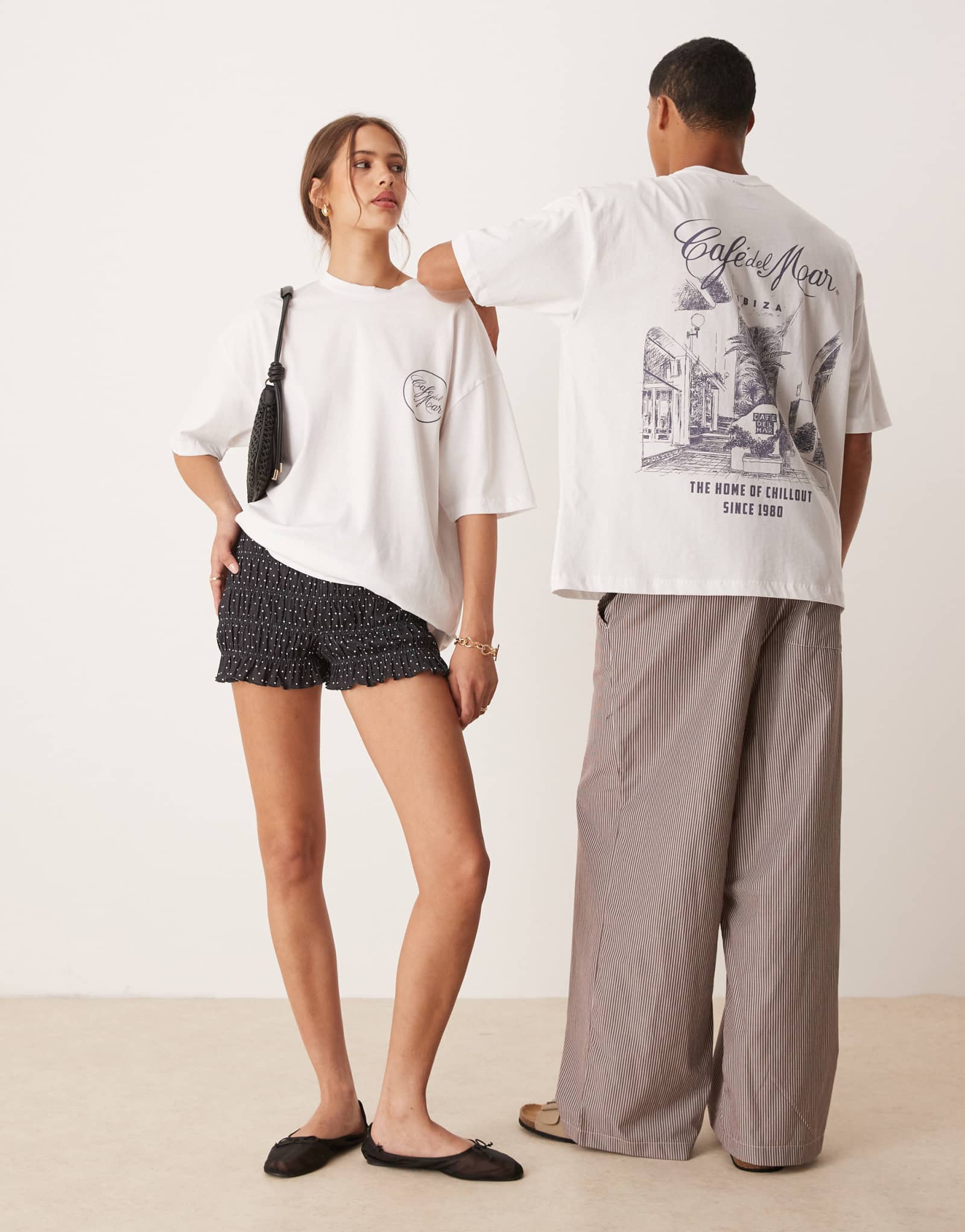 ДИЗАЙНЕРСКАЯ футболка унисекс оверсайз от ASOS с принтом Cafe Del Mar белого цвета