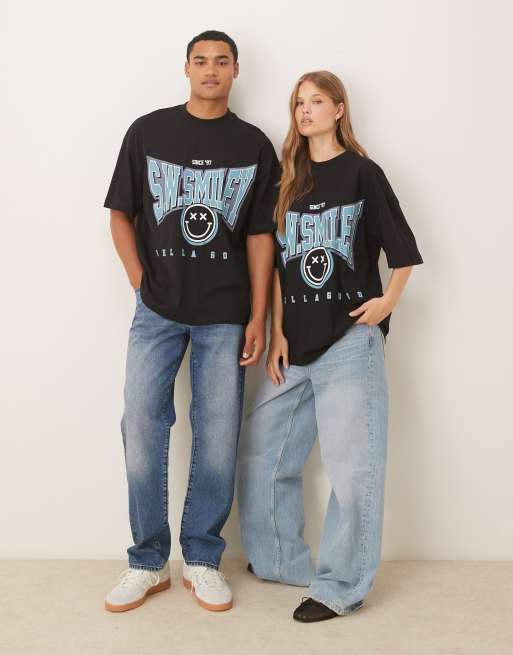 ASOS DESIGN Unisex oversized t-shirt with Smile print in