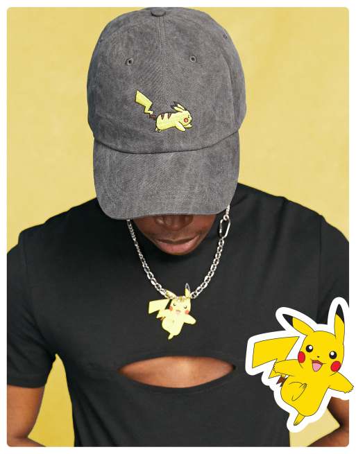 ASOS DESIGN Unisex – Pokemon – Czarna miękka czapka baseballowa z daszkiem, efektem sprania i wyhaftowanym Pikachu