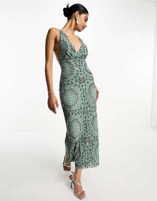 dark green plunge dress Chic Halter Dark Green Open Back Chiffon Long Prom Dress With Beading –  morievent main image 0