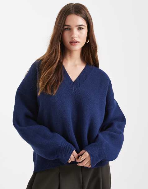 ASOS DESIGN – Usztywniany granatowy sweter o pudełkowym kroju z dekoltem w szpic - view 1