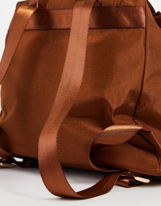 https://images.asos-media.com/products/asos-design-utility-backpack-in-brown/202251096-4?$n_550w$&wid=550&fit=constrain
