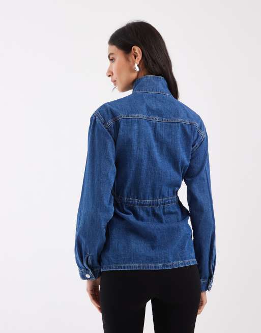 ASOS DESIGN utility denim jacket with cinched waist in midwash blue, 4 of 4