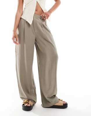ASOS DESIGN - Utility-Hose aus Leinenmix in Olivgrün mit weitem Beinschnitt