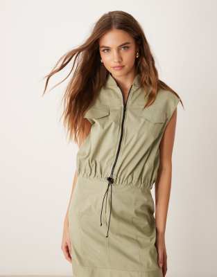 ASOS DESIGN - Utility-Minikleid in Khaki mit durchgehendem Reißverschluss-Neutral