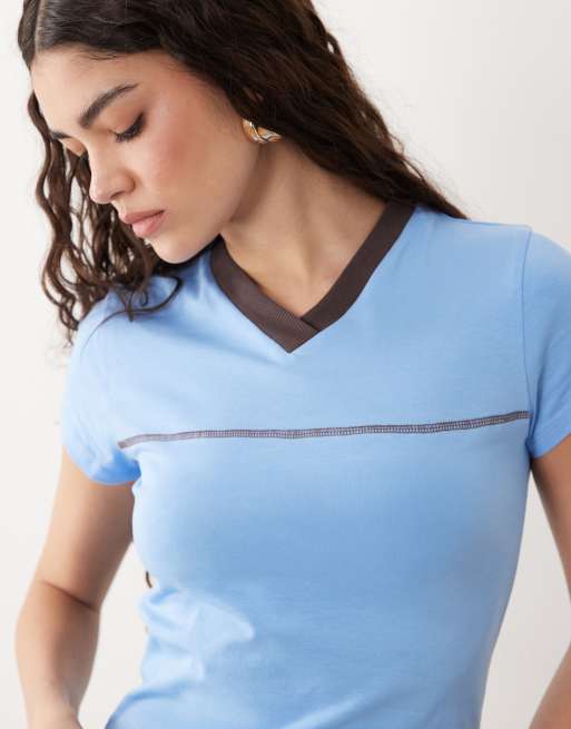 ASOS DESIGN v neck baby tee with contrast neck band in baby blue, 3 of 4