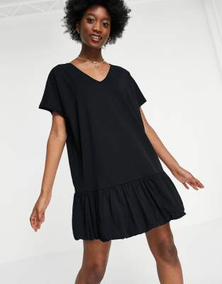 bubble hem black top