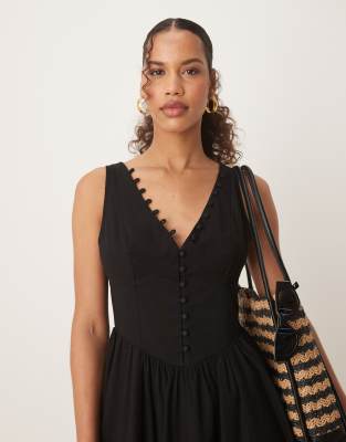 ASOS DESIGN V NECK BUTTON THROUGH MAXI DRESS WITH DROPPED WAIST 