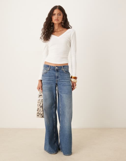 ASOS DESIGN v neck cinched mini rib long sleeve top in ivory, 3 of 4