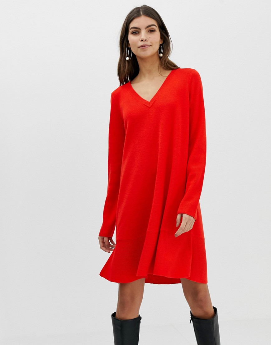 ASOS DESIGN v neck dress in fine knit with ruffle hem-Red