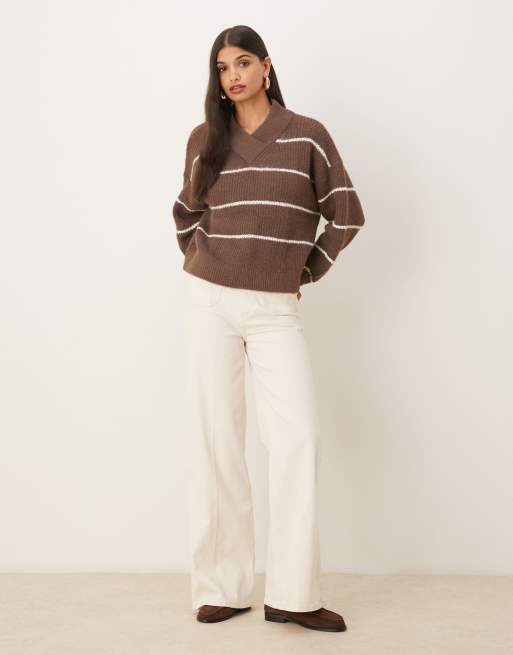 ASOS DESIGN v-neck jumper in chocolate stripe, 4 of 4