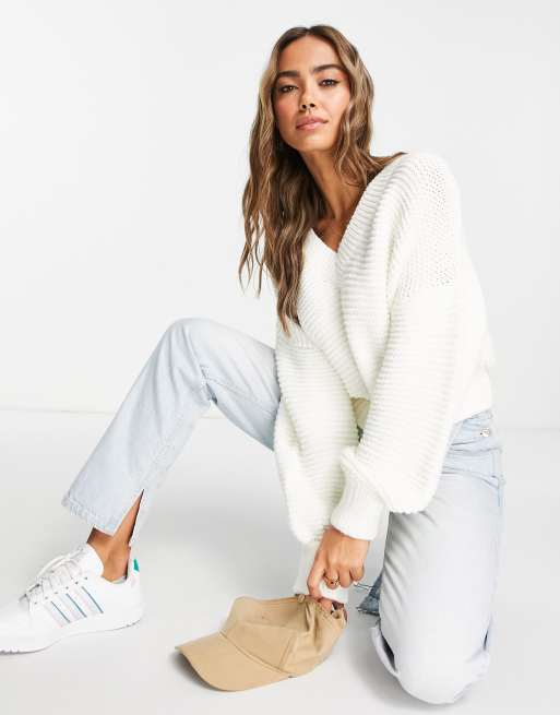 ASOS DESIGN v neck jumper in cream ASOS