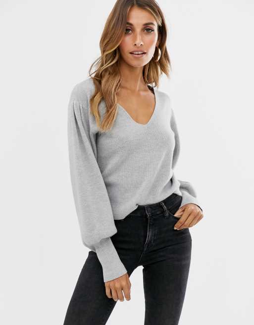 Fitted v neck clearance jumper