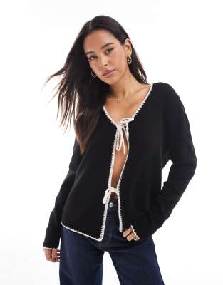 V-neck knit oversized tie front cardigan in black