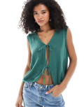 [ASOS DESIGN] ASOS DESIGN v-neck knitted tank top with bow tie front in green XS Green