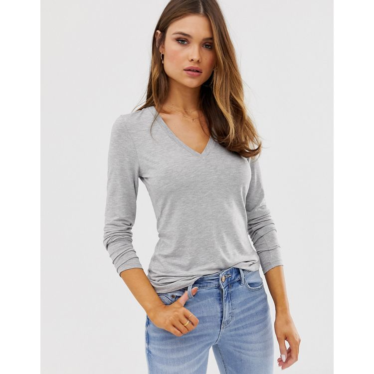 3/$30 Enti Clothing Women's L/XL V-neck long drop shoulder 3/4 sleeve gray  top